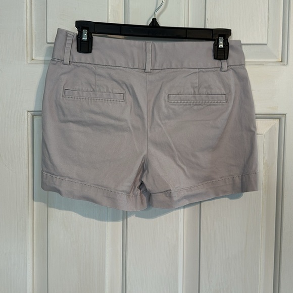 Loft grey shorts size 00 - Picture 4 of 4